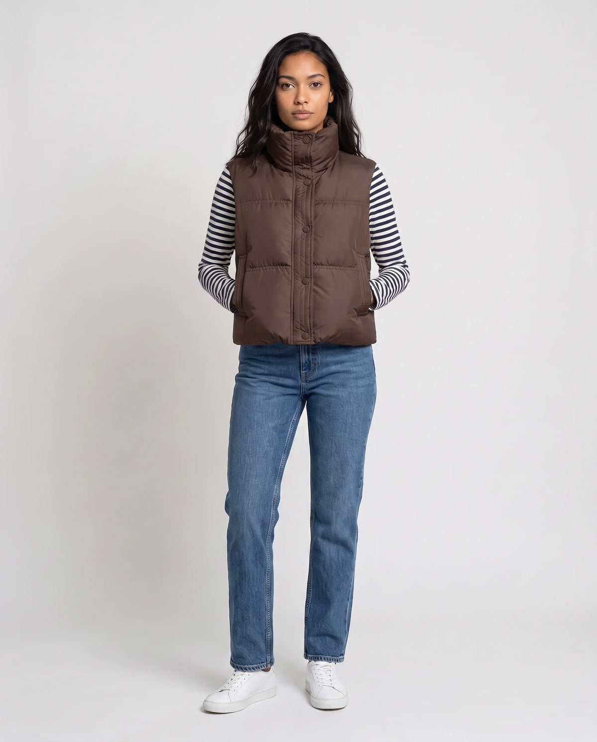 Gilet matelassé cropped à col montant