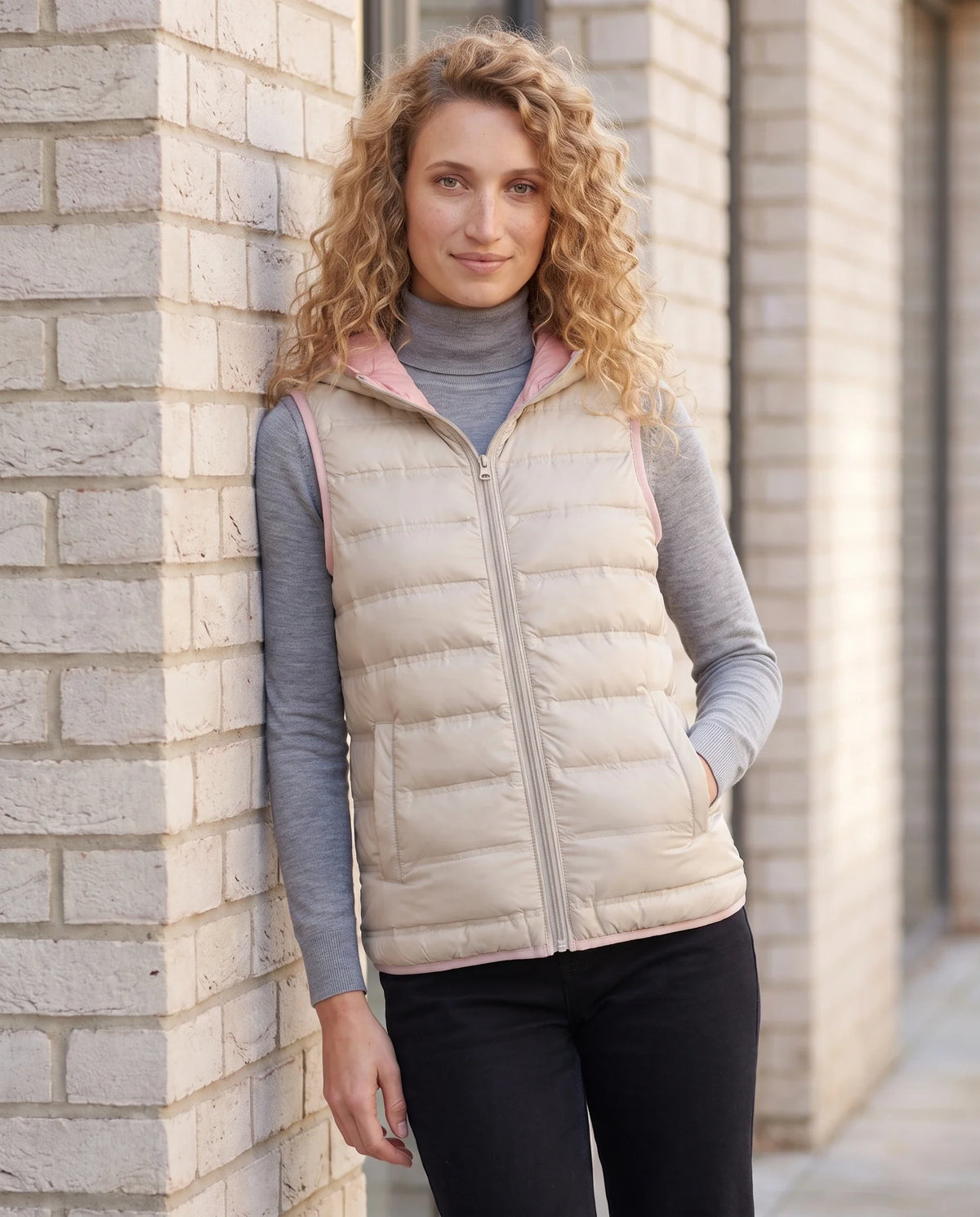 Gilet matelassé léger à doublure contrastée