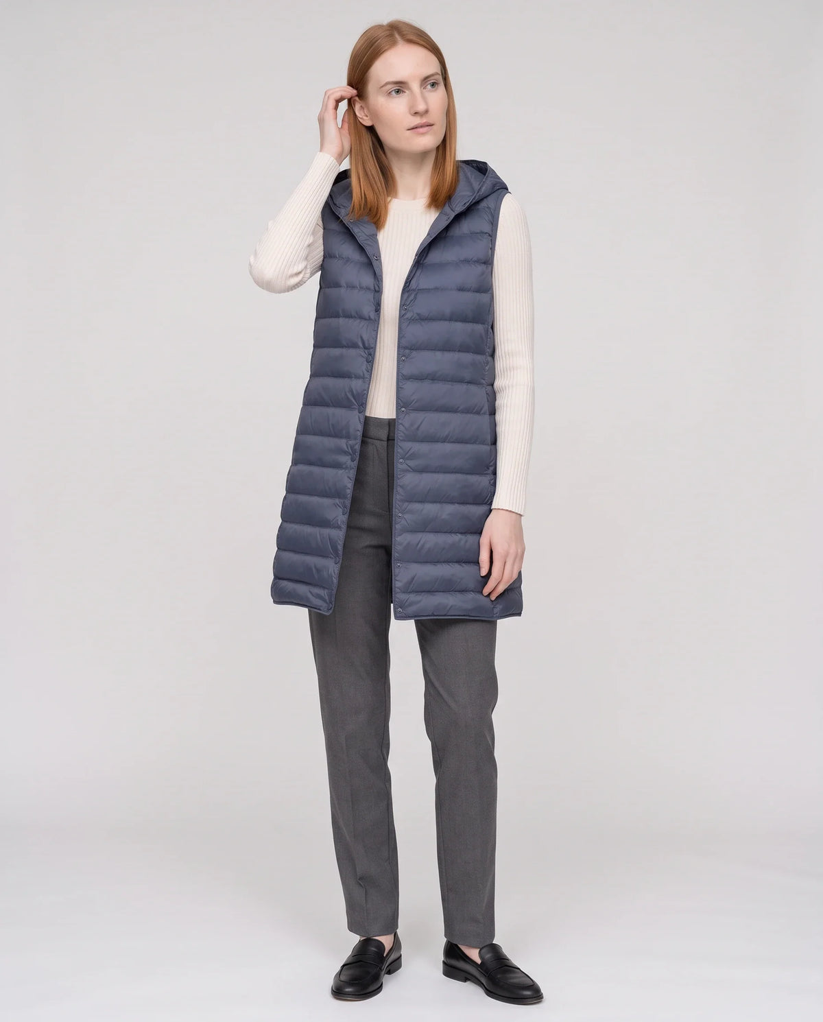 Gilet long sans manches matelassé à capuche