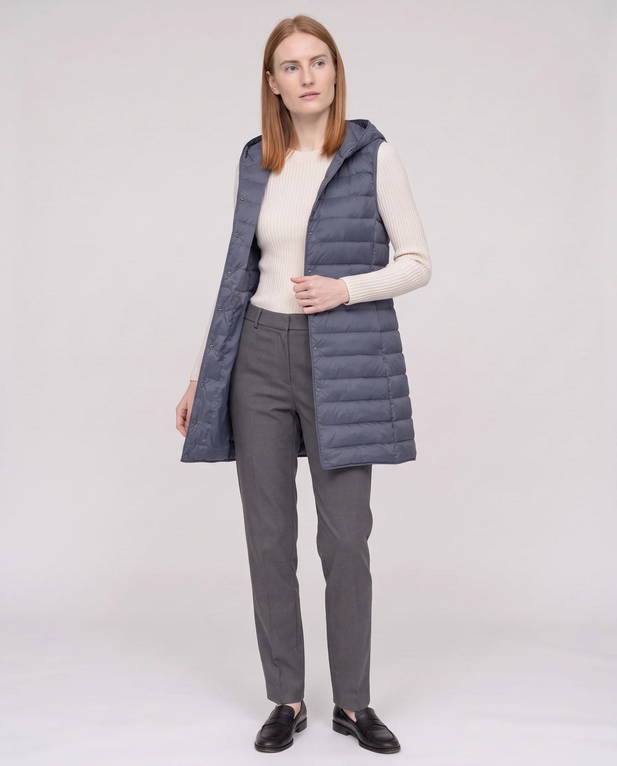 Gilet long sans manches matelassé à capuche