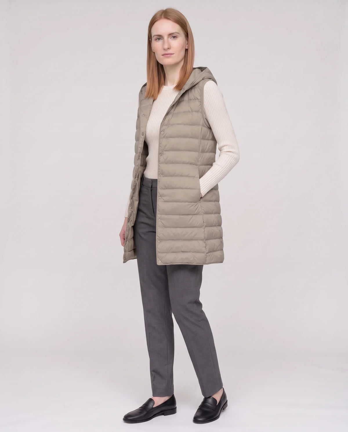 Gilet long sans manches matelassé à capuche