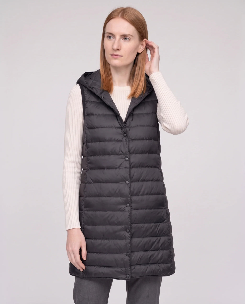 Gilet long sans manches matelassé à capuche