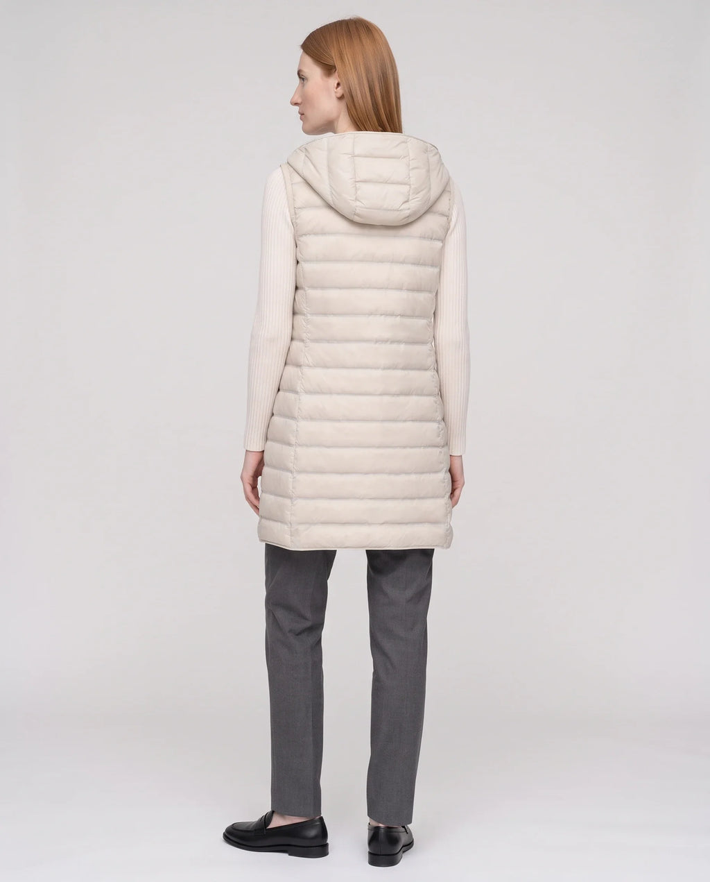 Gilet long sans manches matelassé à capuche