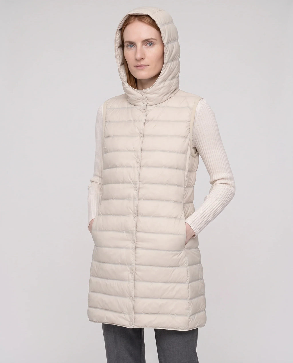 Gilet long sans manches matelassé à capuche