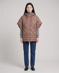 Gilet matelassé à capuche et pressions