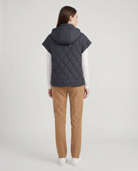 Gilet matelassé court à capuche