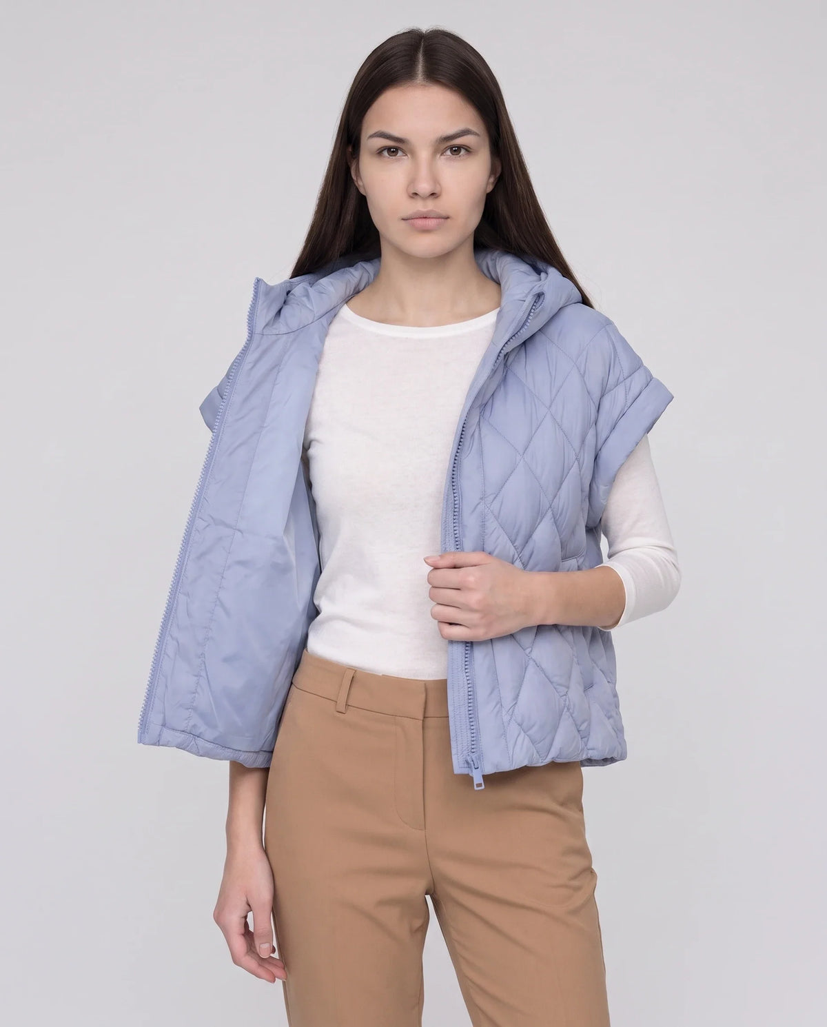 Gilet matelassé court à capuche