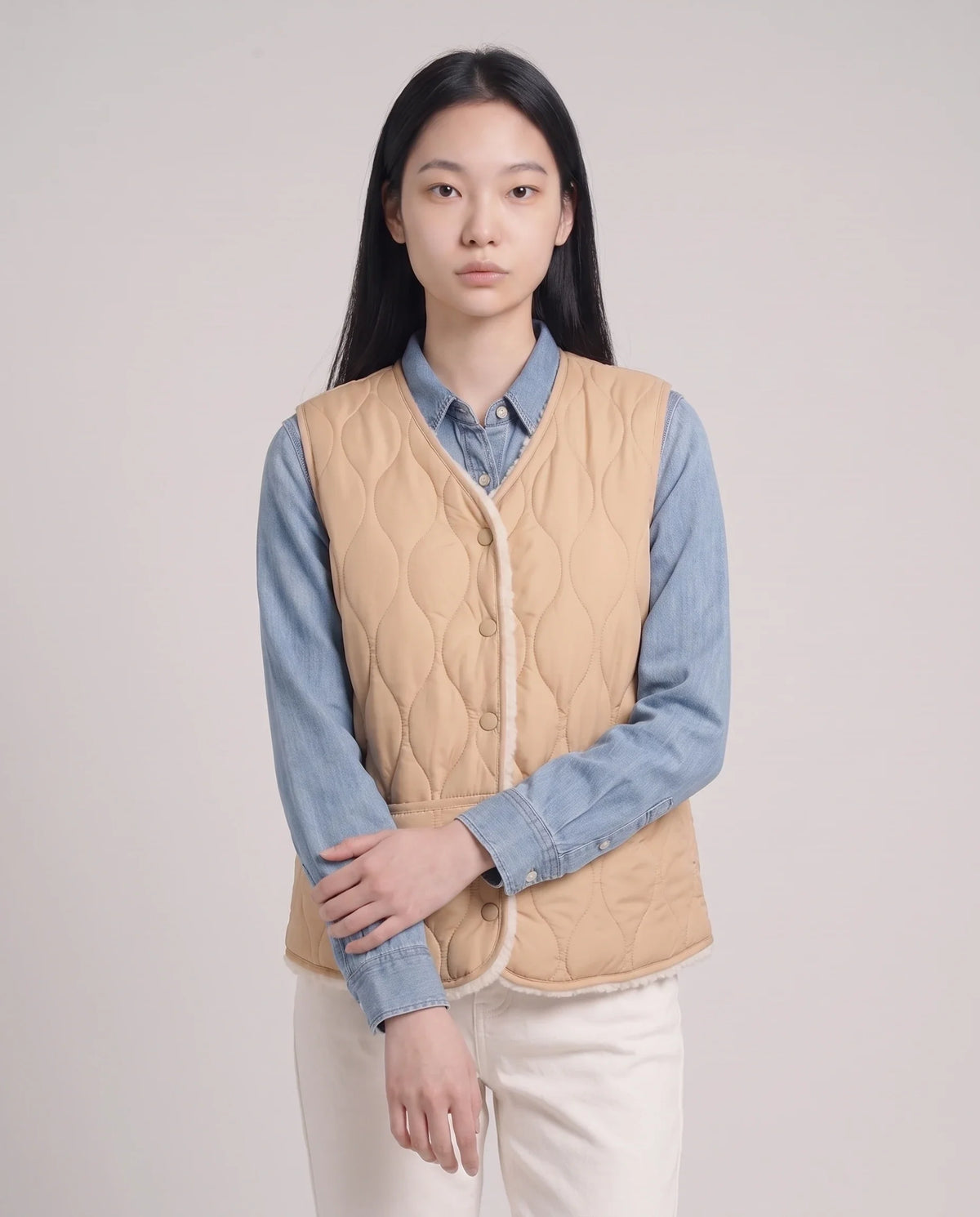Gilet matelassé doublé sherpa à col V