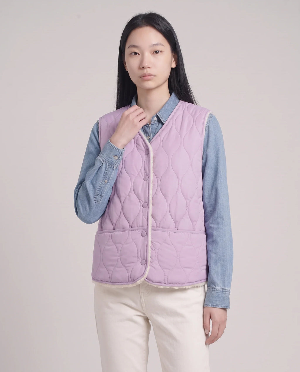 Gilet matelassé doublé sherpa à col V