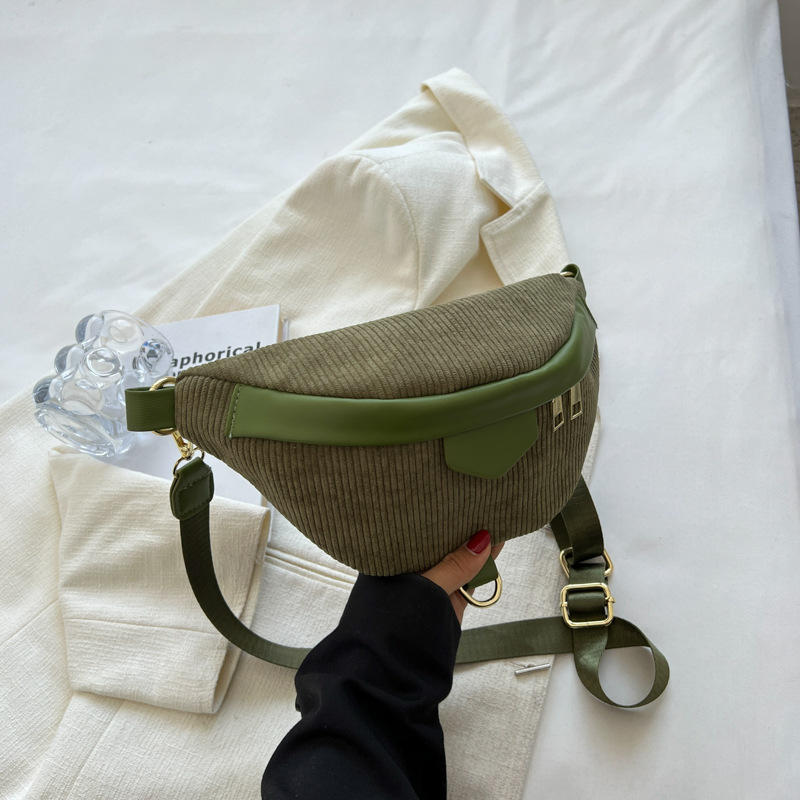 Sac banane en velours côtelé à bandoulière amovible