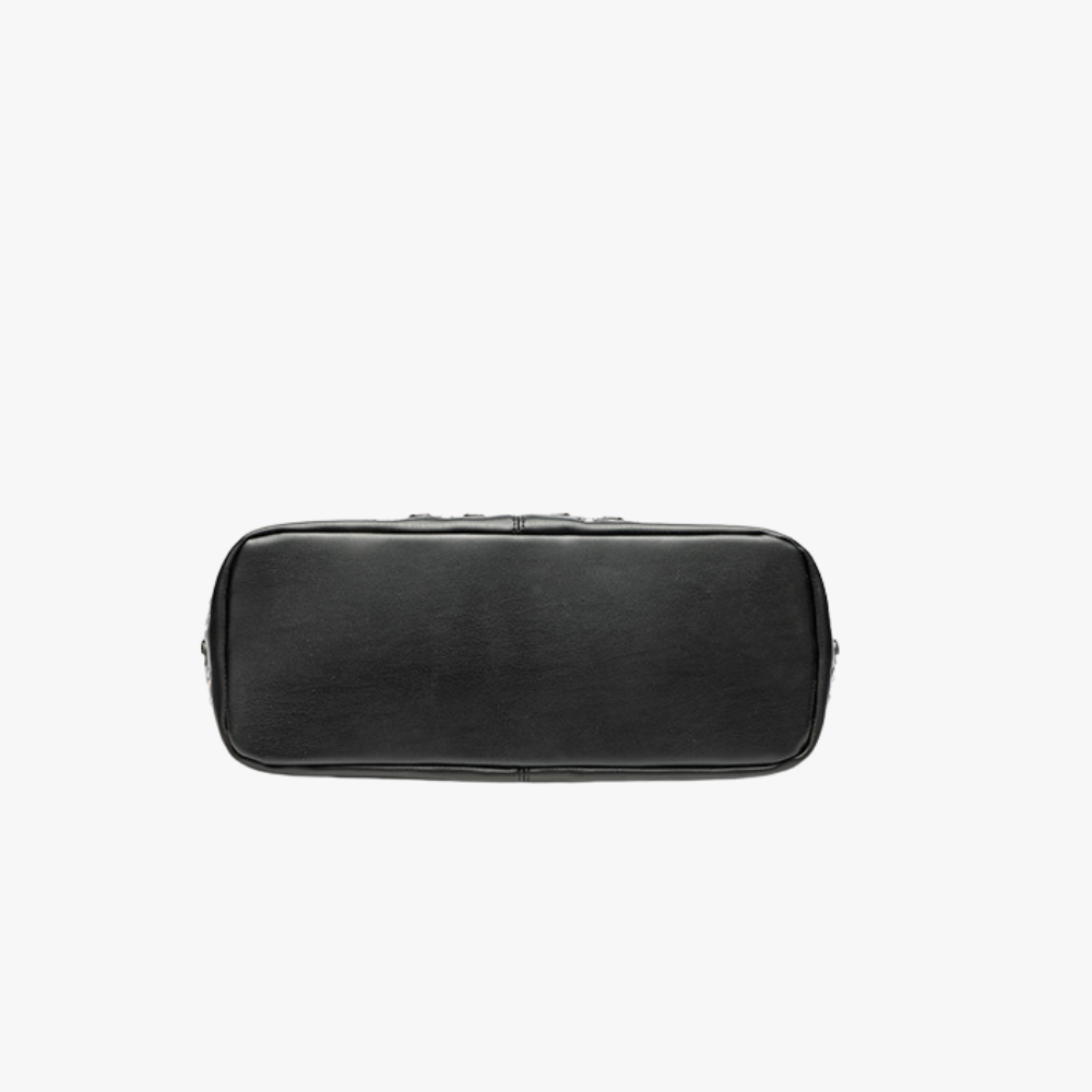 Sac hobo en simili cuir à rivets métalliques