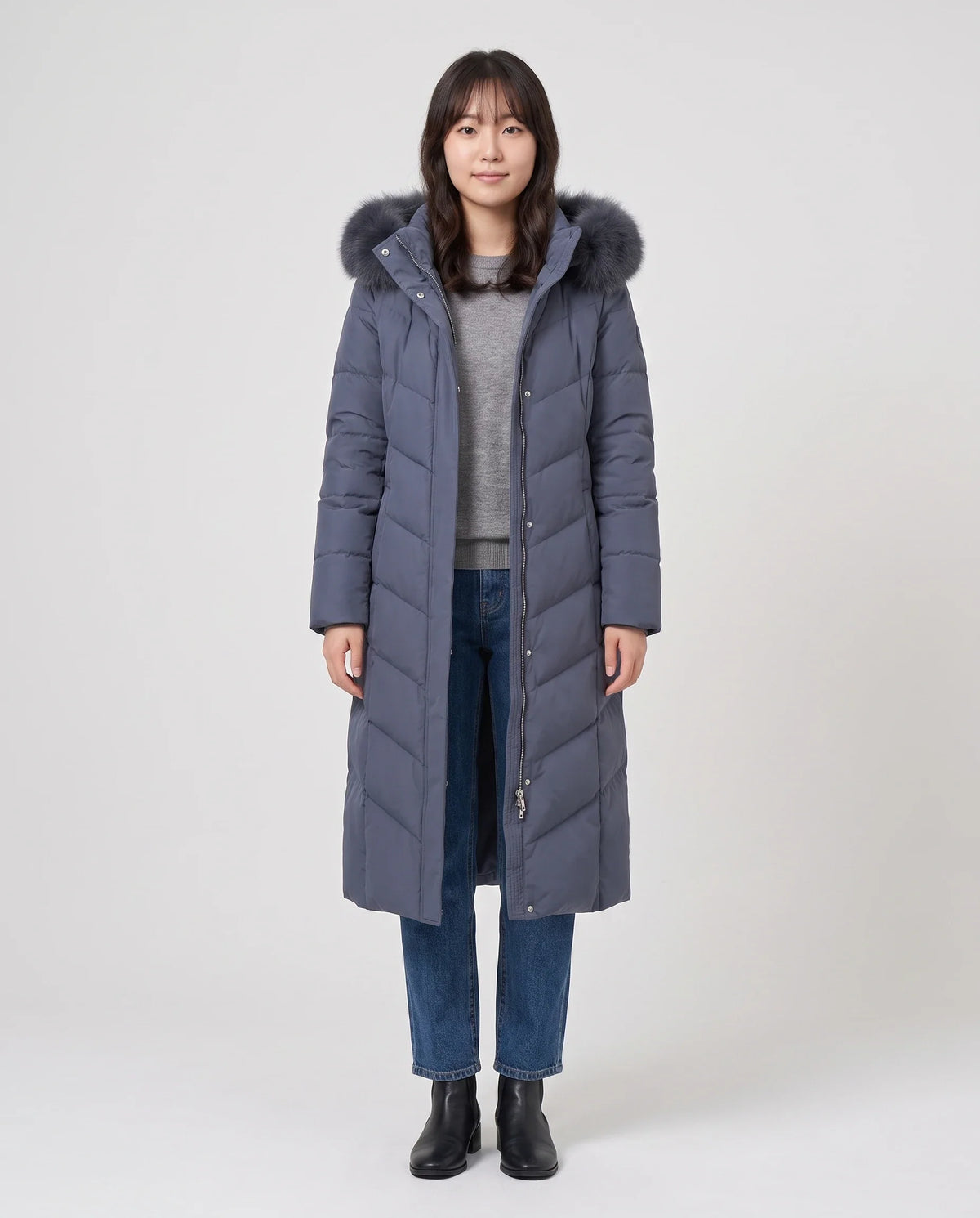 Parka longue cintrée à capuche fourrure