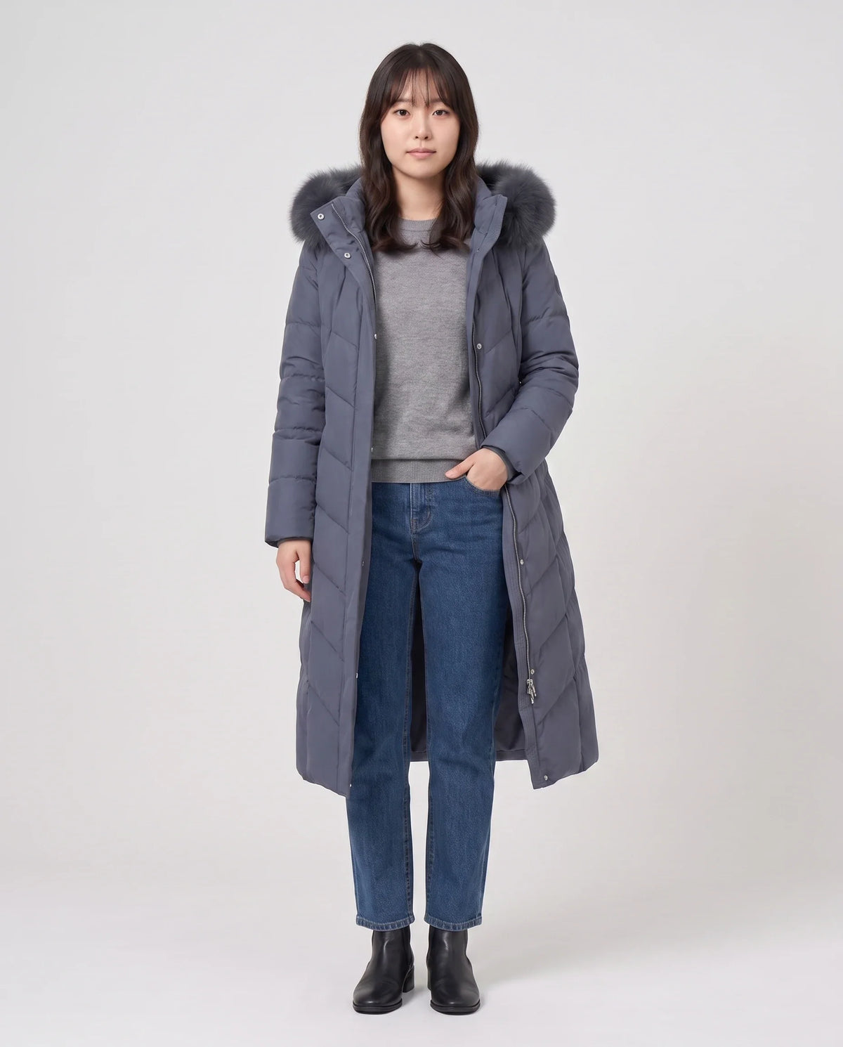 Parka longue cintrée à capuche fourrure
