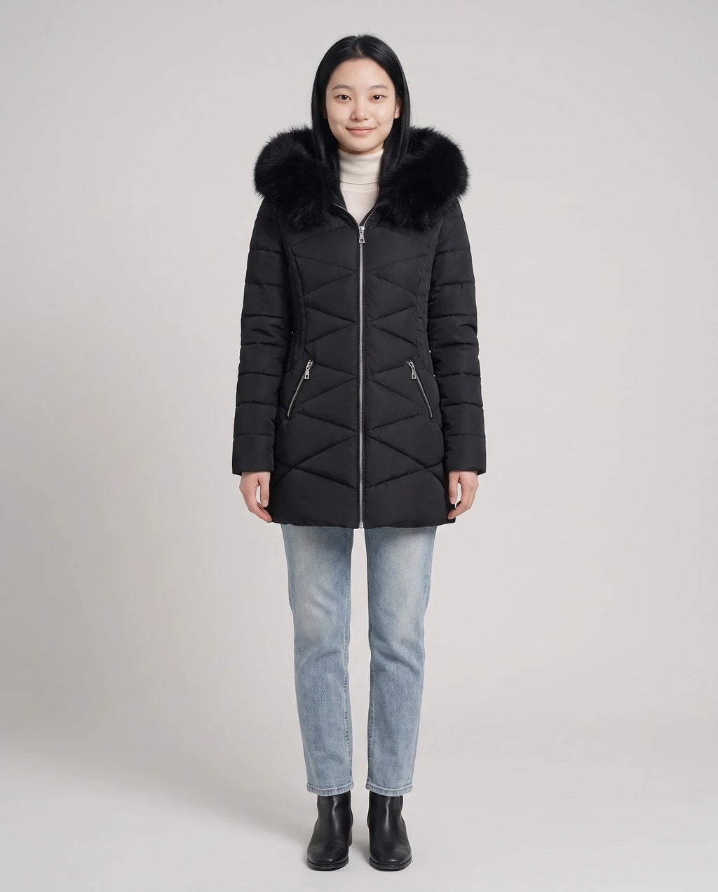 Parka mi-longue cintrée à capuche fourrure