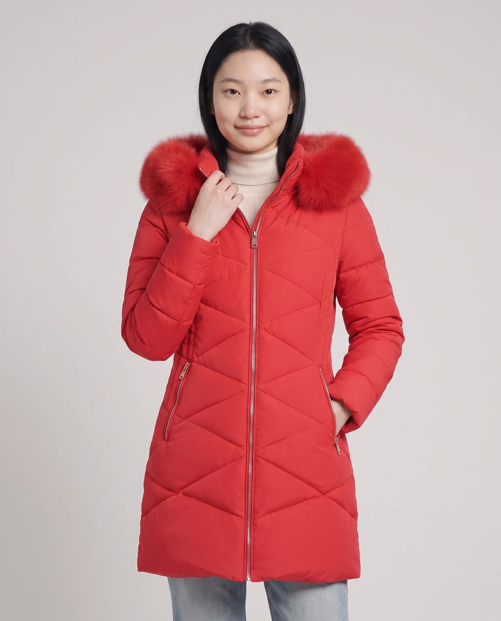 Parka mi-longue cintrée à capuche fourrure