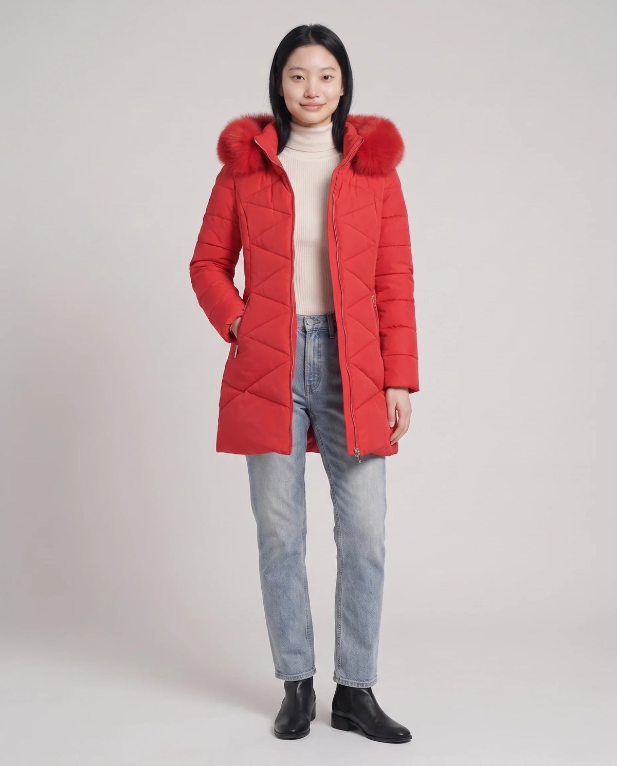 Parka mi-longue cintrée à capuche fourrure