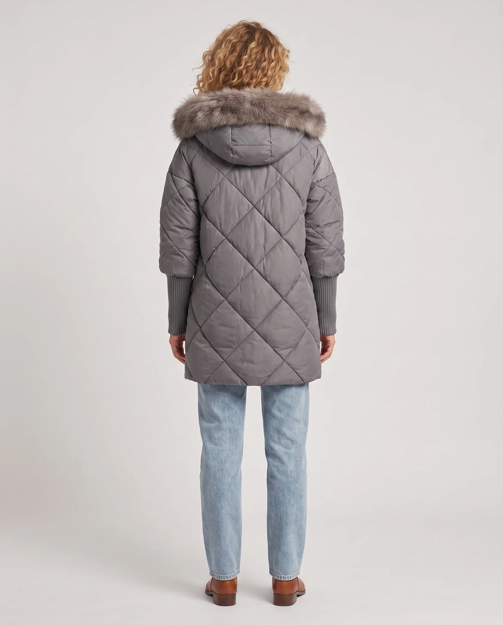 Parka mi-longue matelassée à manches tricot