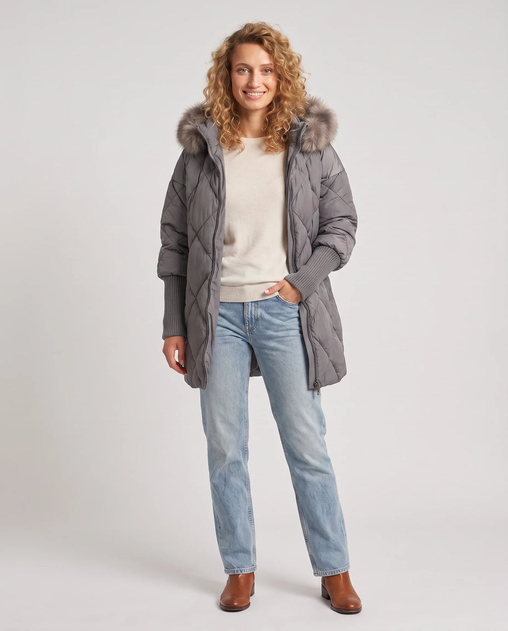 Parka mi-longue matelassée à manches tricot