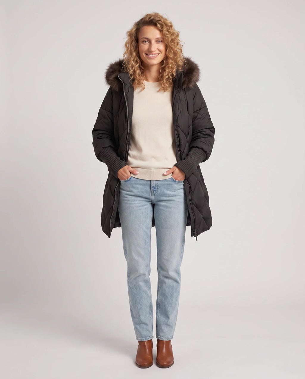 Parka mi-longue matelassée à manches tricot