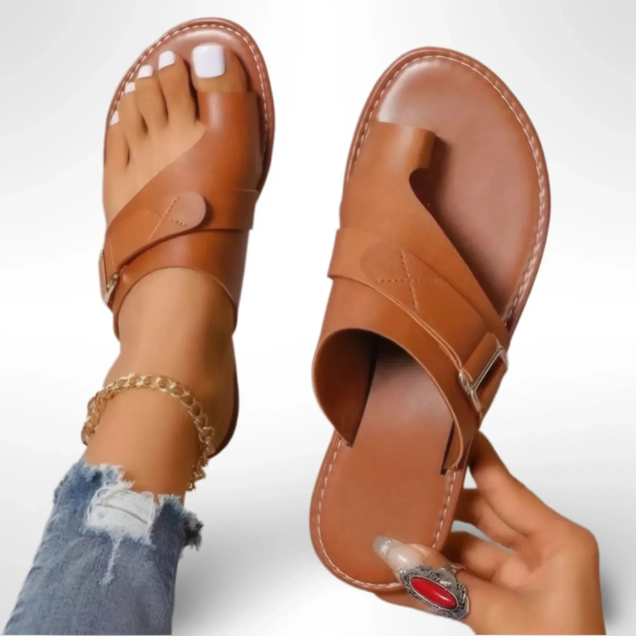Sandales plates confortables à enfiler avec boucle d’orteil