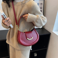 Petit sac bandoulière en simili cuir avec anse courte