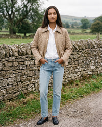 Veste matelassée à col chemise et pressions dorées