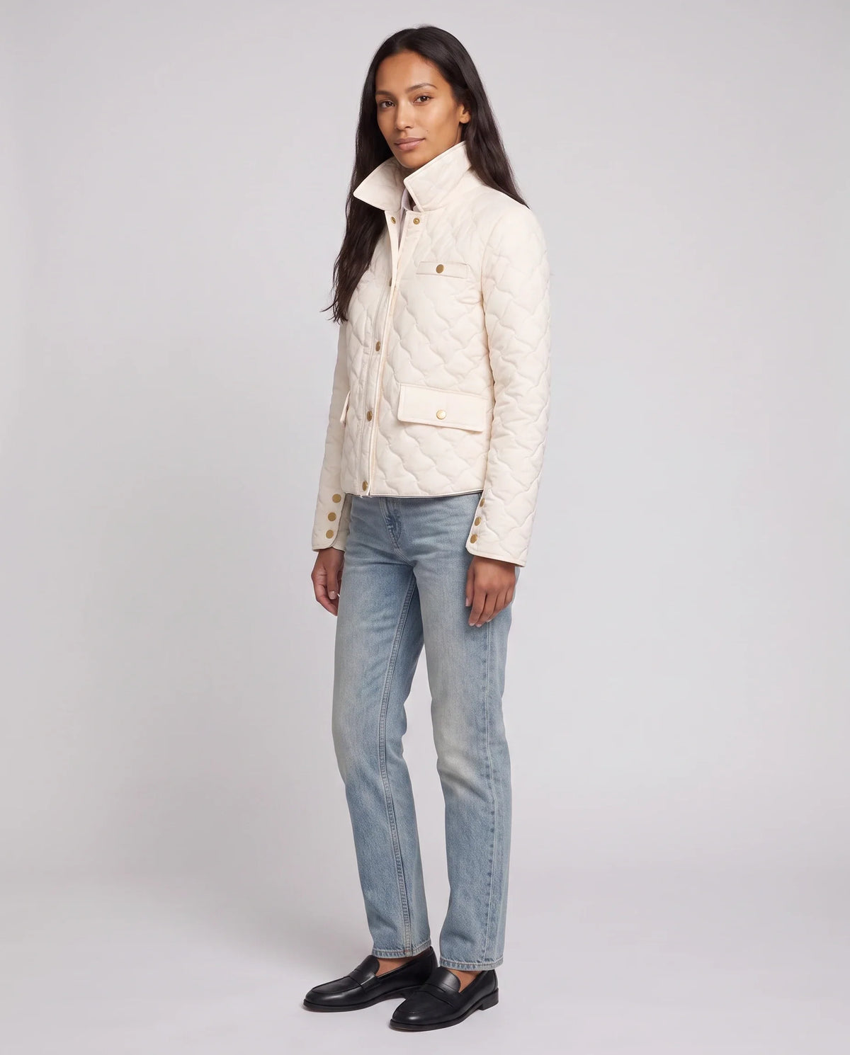 Veste matelassée à col chemise et pressions dorées