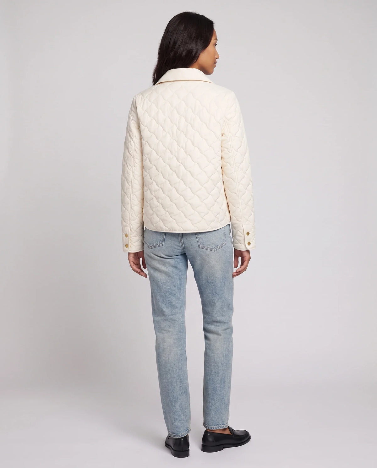 Veste matelassée à col chemise et pressions dorées