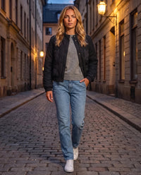 Veste matelassée col montant à pressions
