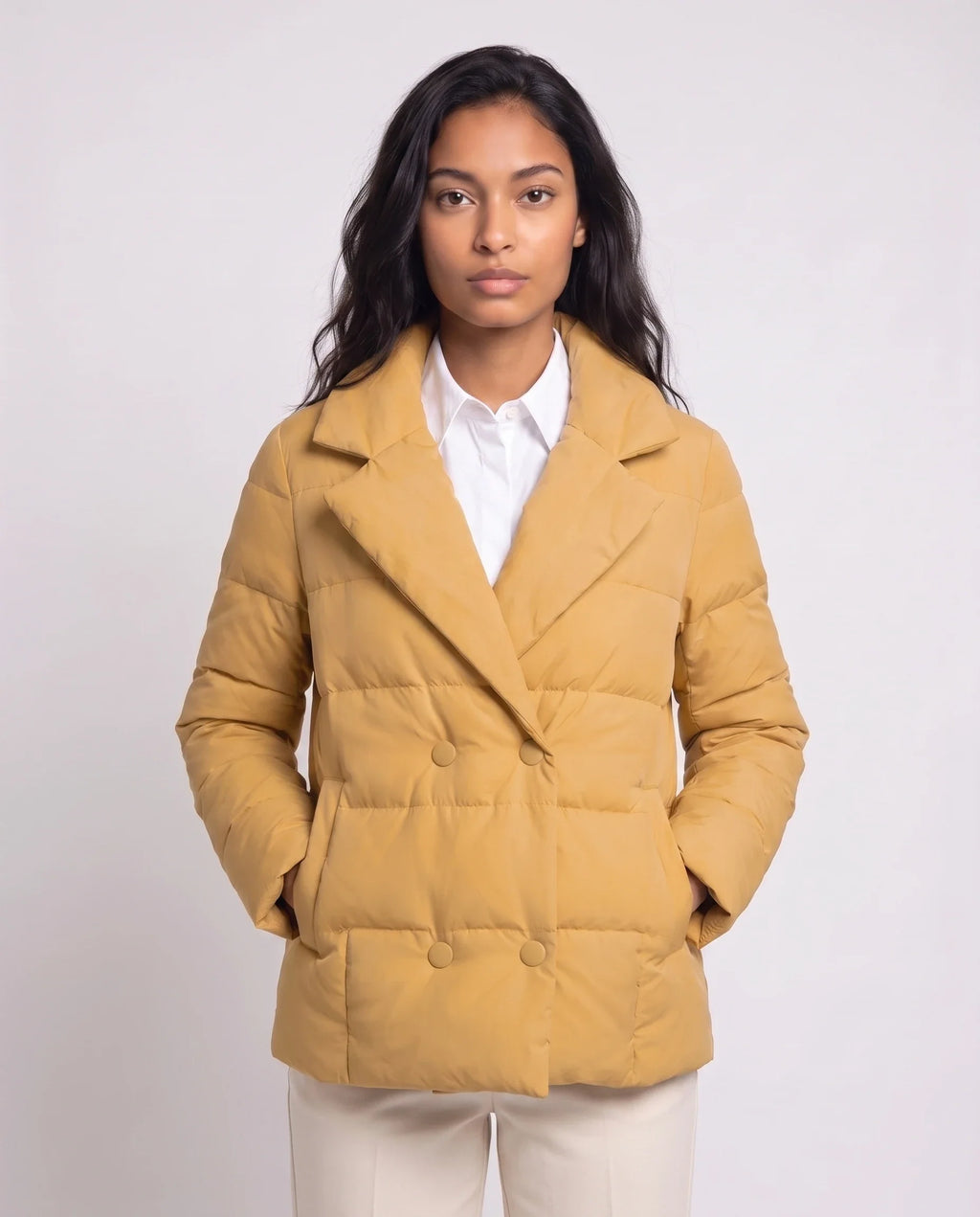 Veste matelassée courte à col tailleur