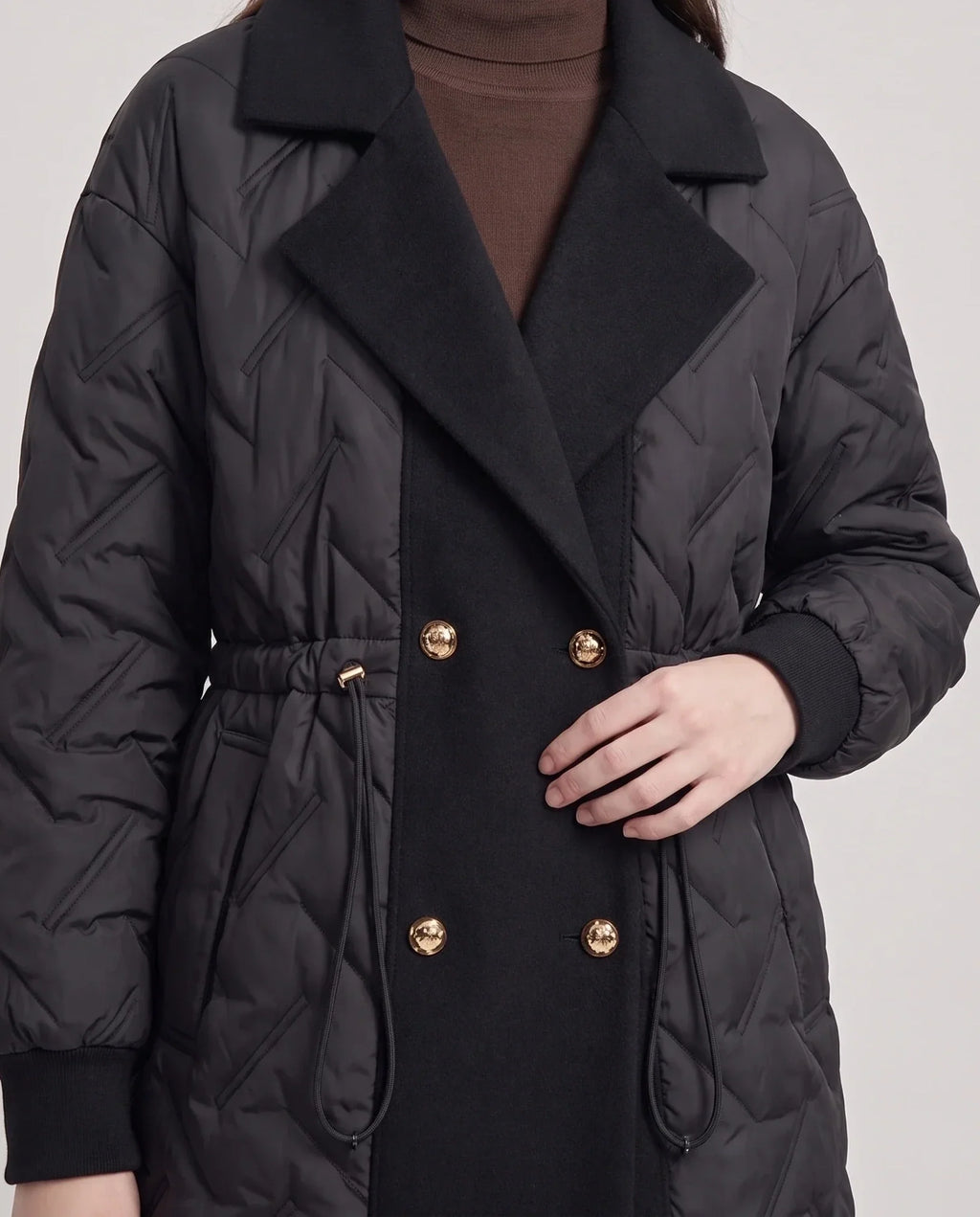 Veste matelassée mi-longue à grand col tailleur